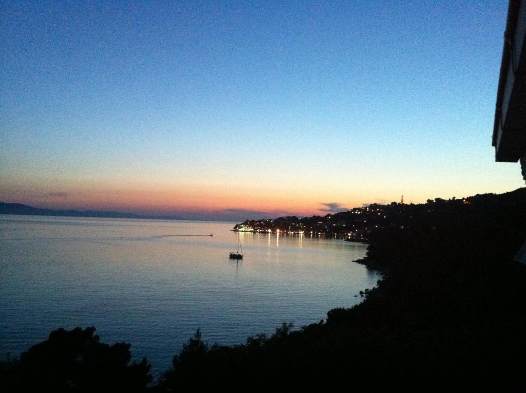 Apartments Vile Holiday Zivogosce Bagian luar foto