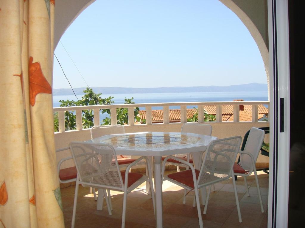 Apartments Vile Holiday Zivogosce Bagian luar foto