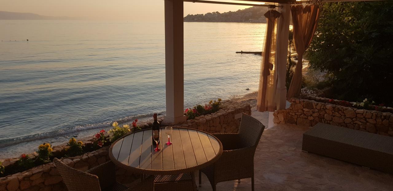 Apartments Vile Holiday Zivogosce Bagian luar foto