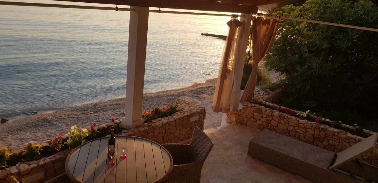 Apartments Vile Holiday Zivogosce Bagian luar foto