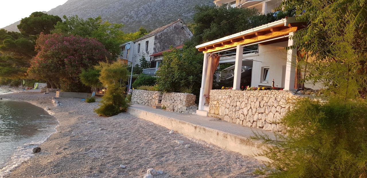 Apartments Vile Holiday Zivogosce Bagian luar foto