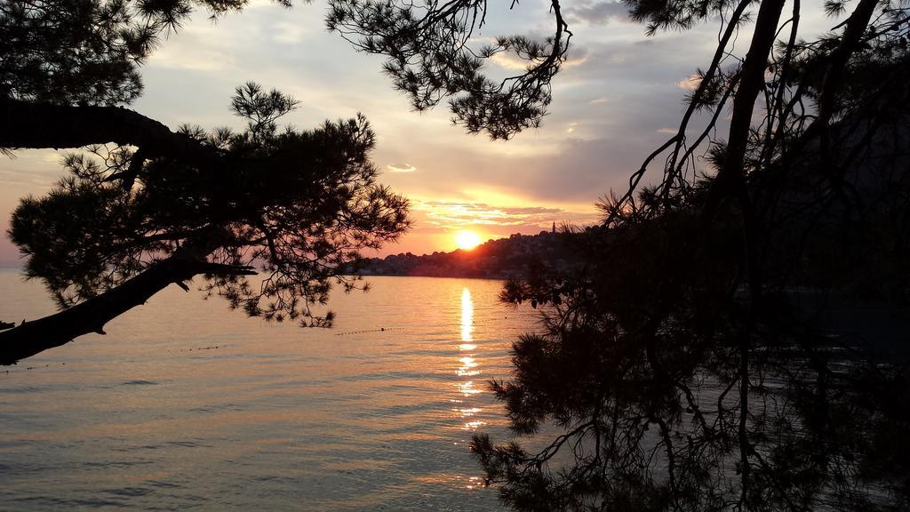 Apartments Vile Holiday Zivogosce Bagian luar foto